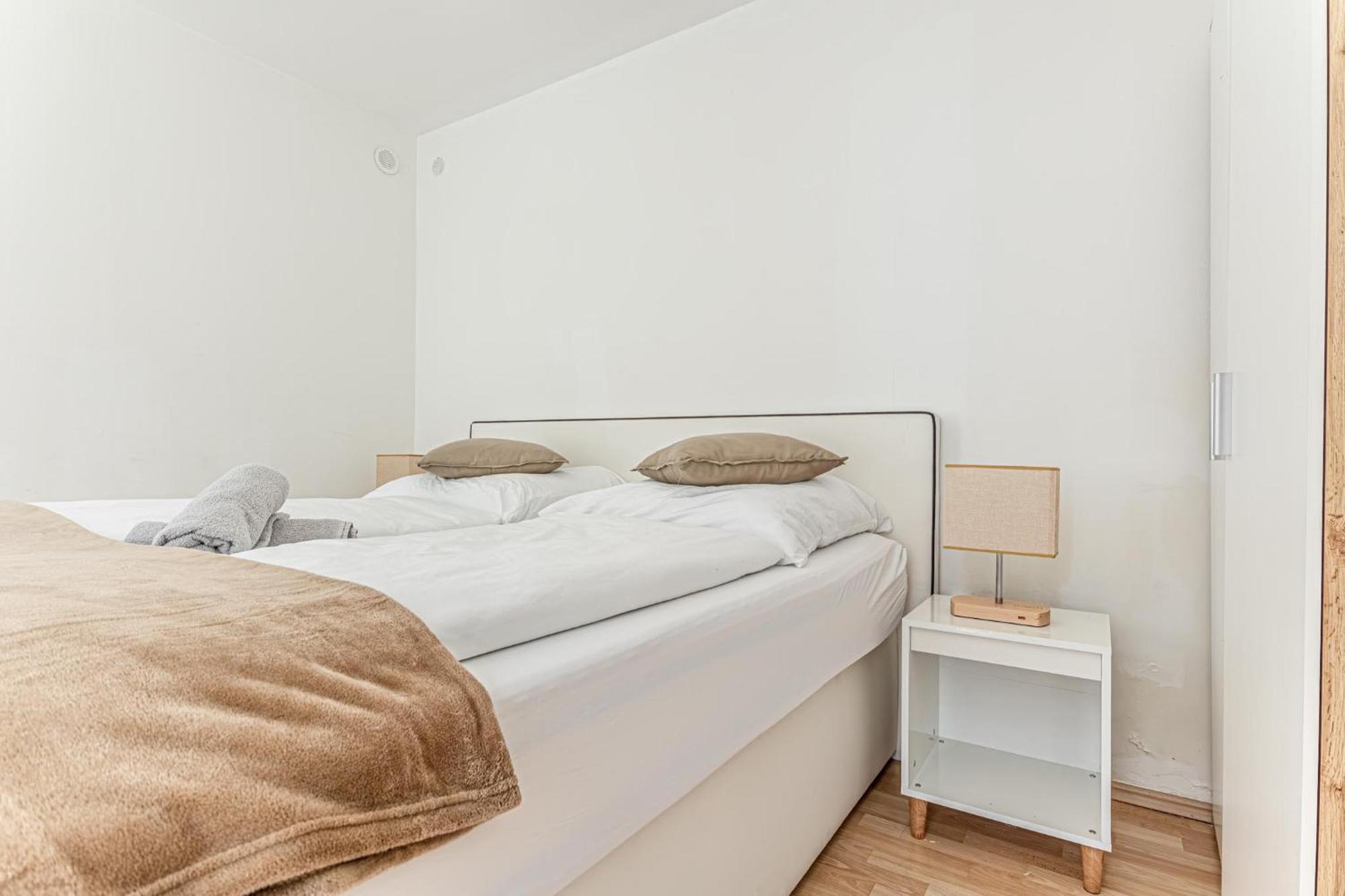 Vibes: 1br Apt, 10 Min To Westbahnhof Appartement Vienne