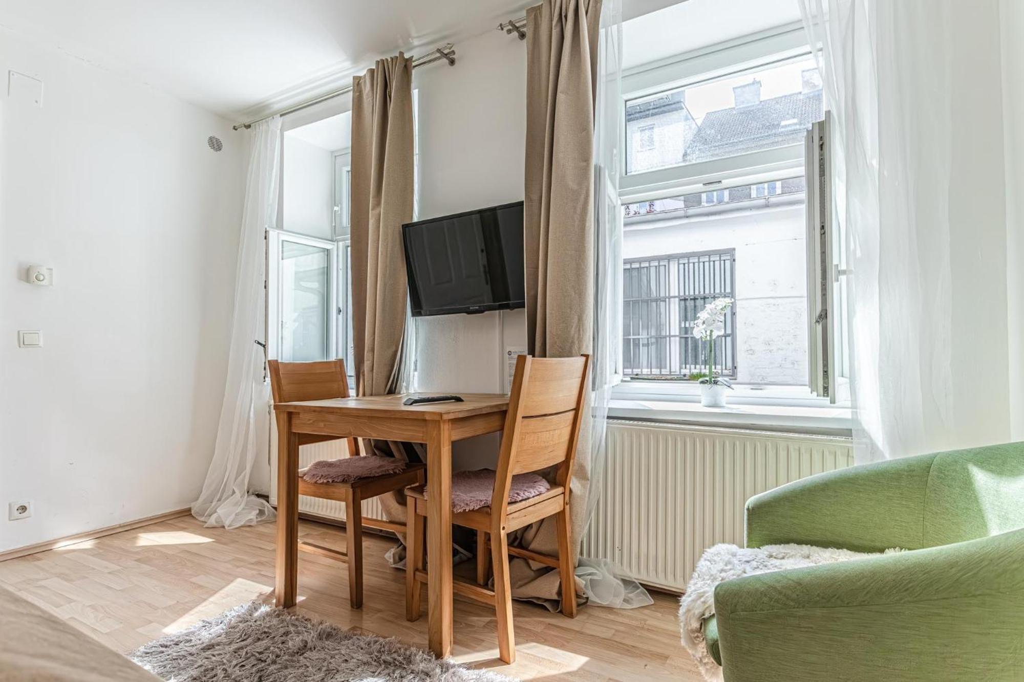 Vibes: 1br Apt, 10 Min To Westbahnhof